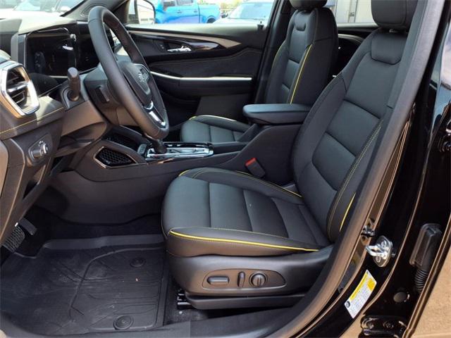 new 2025 Chevrolet TrailBlazer car, priced at $30,935