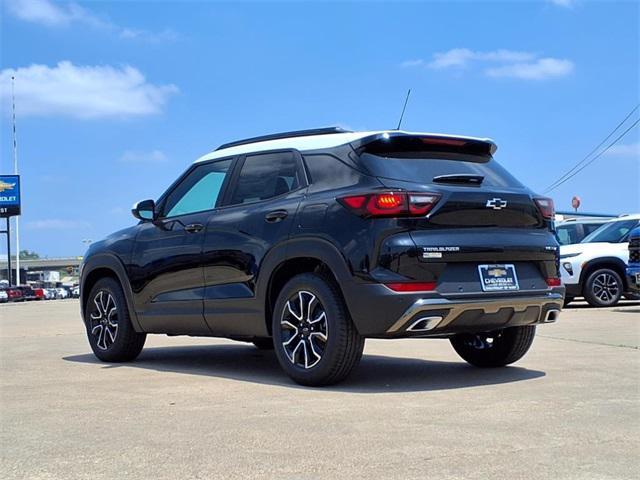 new 2025 Chevrolet TrailBlazer car, priced at $30,935