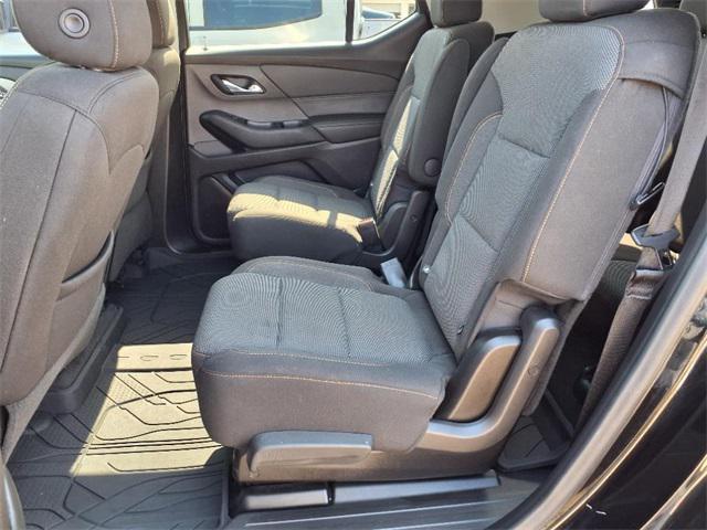 used 2021 Chevrolet Traverse car, priced at $27,529