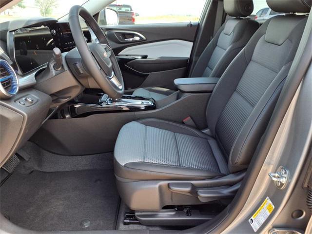 new 2025 Chevrolet Trax car, priced at $25,485