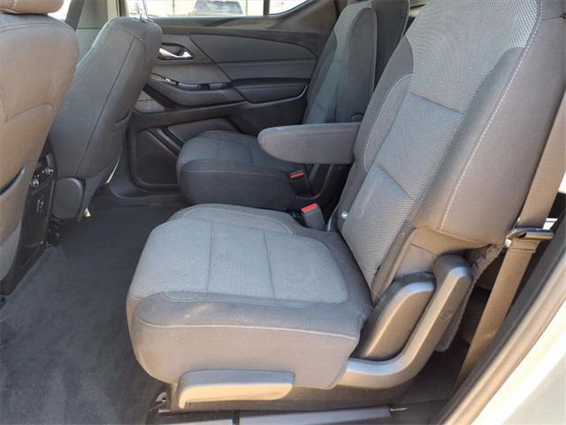 used 2023 Chevrolet Traverse car, priced at $33,264