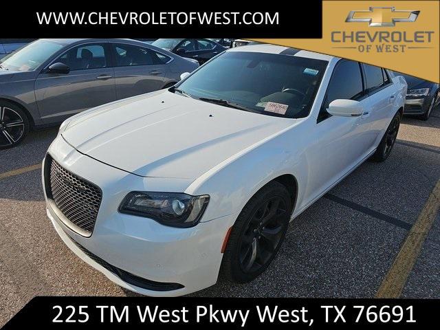 used 2022 Chrysler 300 car, priced at $30,377