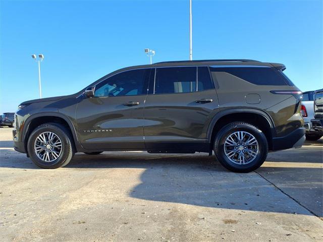 used 2024 Chevrolet Traverse car, priced at $38,174