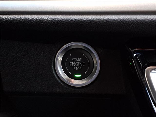 used 2024 Chevrolet Traverse car, priced at $38,174