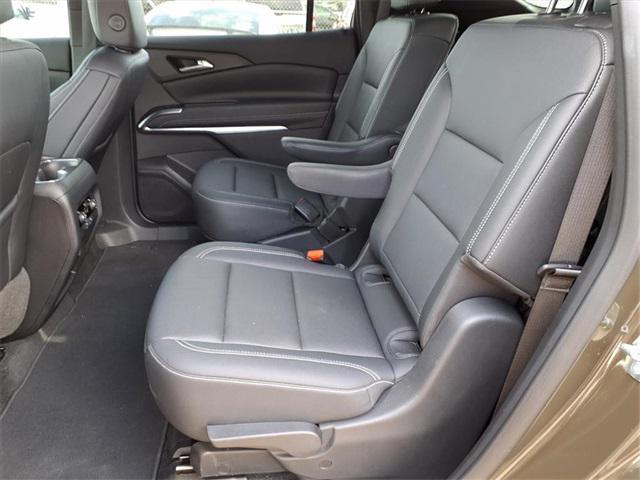 used 2024 Chevrolet Traverse car, priced at $38,174