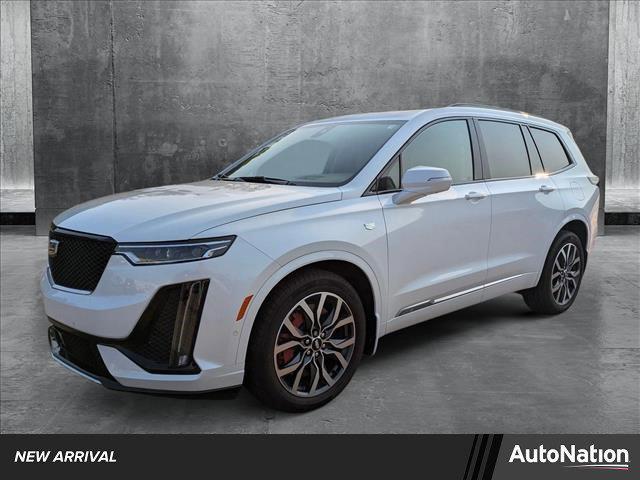 used 2023 Cadillac XT6 car, priced at $45,991