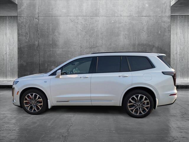 used 2023 Cadillac XT6 car, priced at $45,991