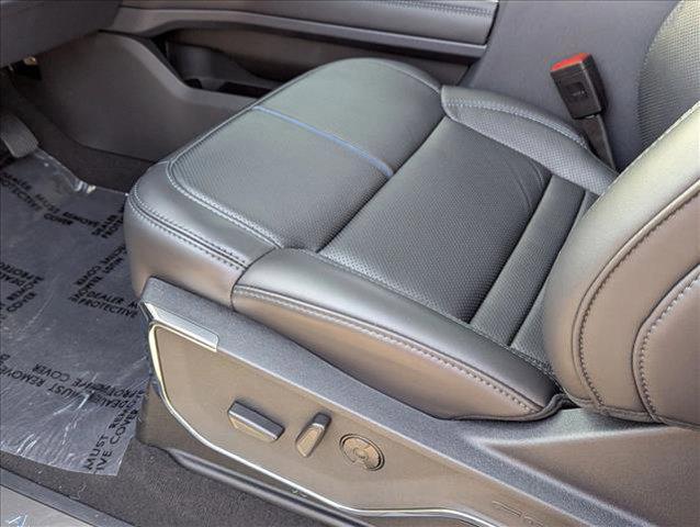 new 2025 Ford F-250 car, priced at $90,907