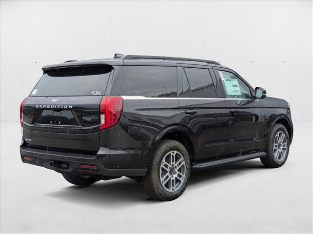 new 2025 Ford Expedition car, priced at $67,776