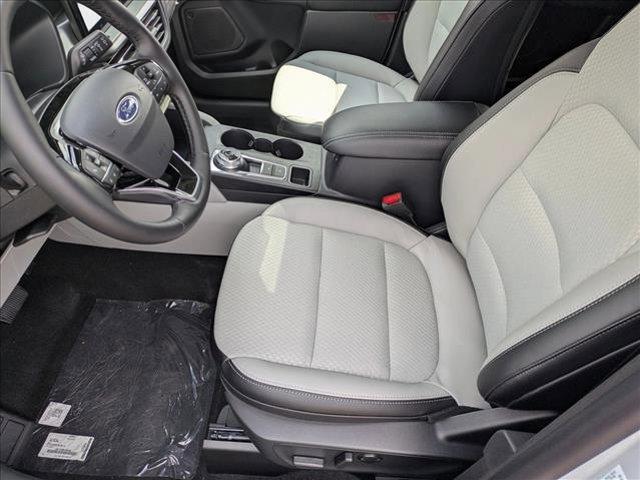 new 2025 Ford Escape PHEV car, priced at $29,118