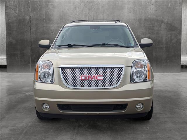 used 2014 GMC Yukon XL car, priced at $10,456