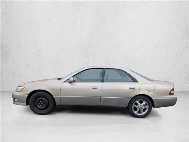 used 2001 Lexus ES 300 car, priced at $6,995