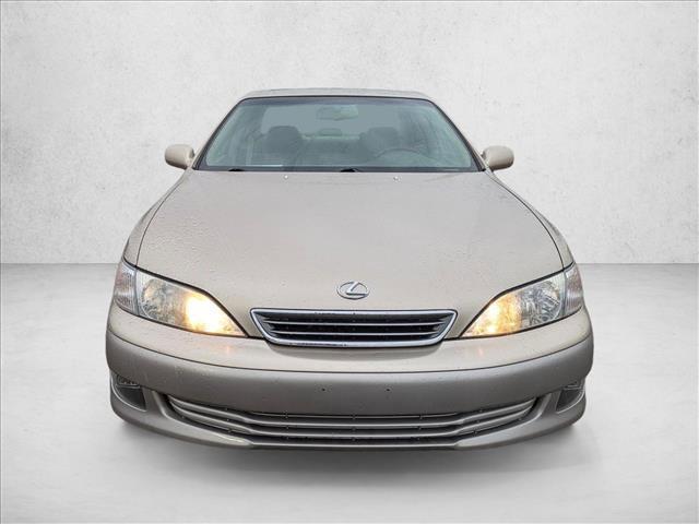 used 2001 Lexus ES 300 car, priced at $6,995