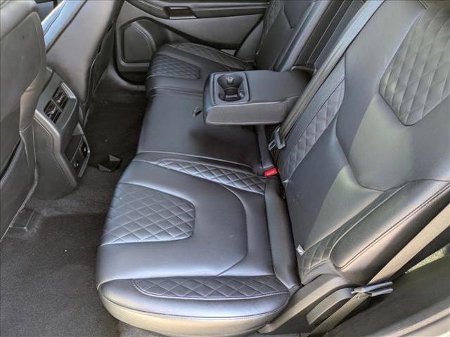 used 2024 Ford Edge car, priced at $25,998