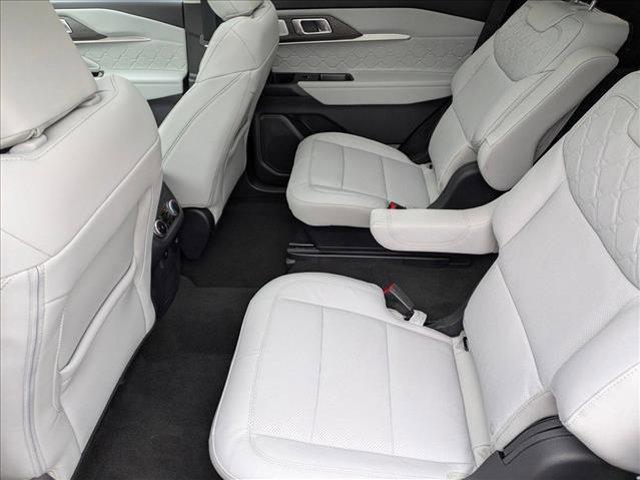 new 2025 Ford Explorer car, priced at $55,617