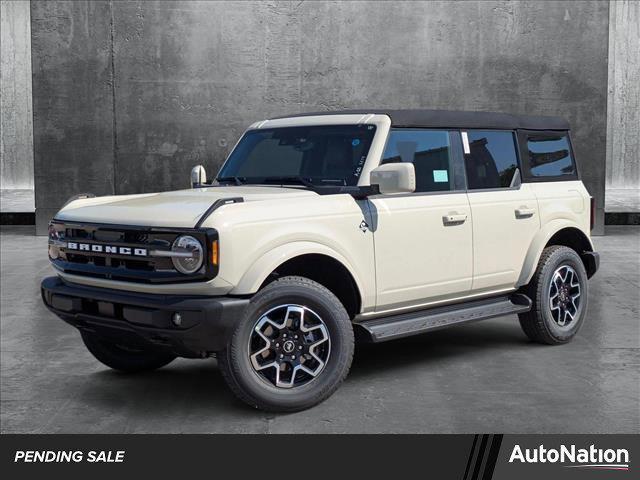 new 2025 Ford Bronco car, priced at $45,359