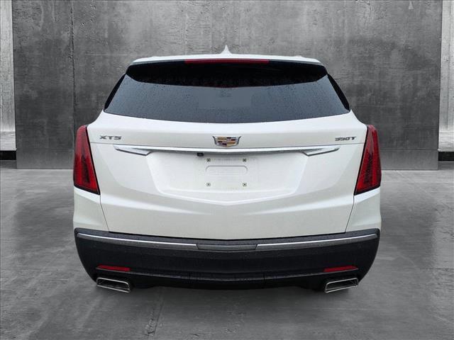 used 2020 Cadillac XT5 car, priced at $25,237