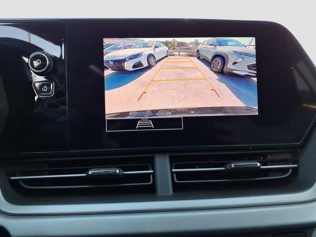 used 2024 Chevrolet Trax car, priced at $22,327