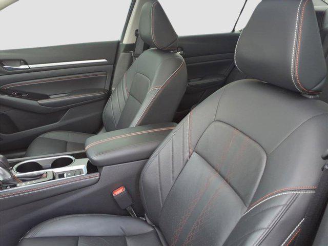 used 2023 Nissan Altima car, priced at $25,105