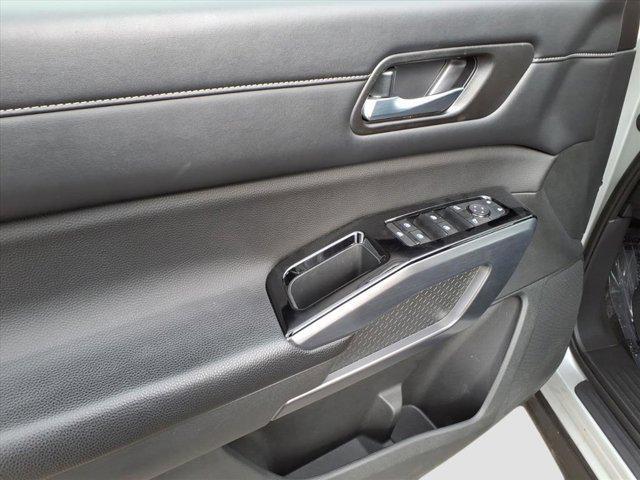 used 2023 Nissan Pathfinder car, priced at $32,116