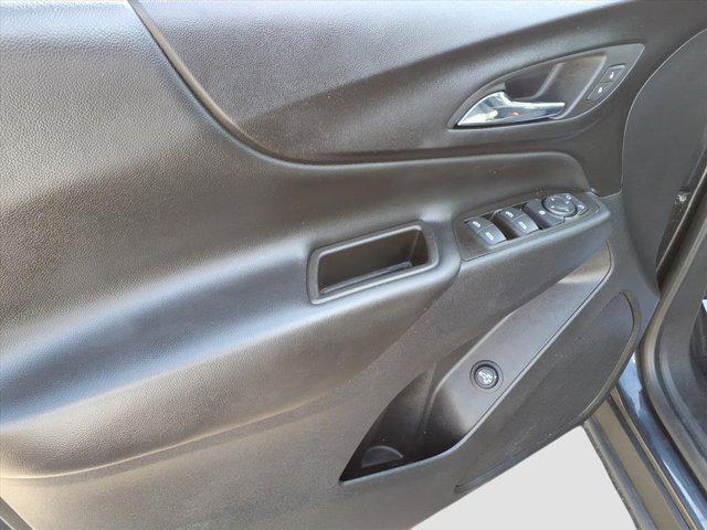 used 2023 Chevrolet Equinox car, priced at $22,654