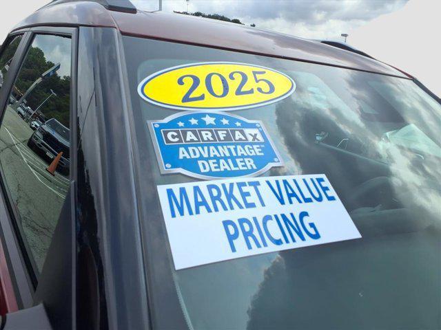 used 2025 Chevrolet TrailBlazer car, priced at $24,491