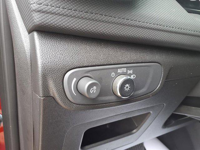 used 2025 Chevrolet TrailBlazer car, priced at $24,491