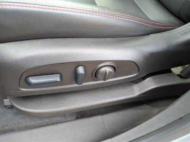 used 2023 Chevrolet Equinox car, priced at $23,354