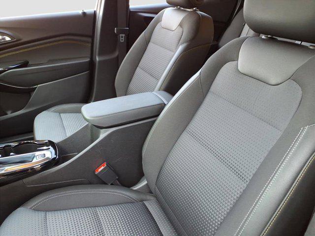 used 2025 Chevrolet Trax car, priced at $21,812