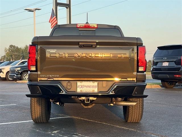 new 2024 Chevrolet Colorado car, priced at $44,250