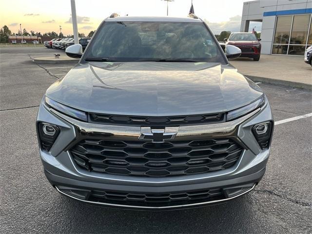 new 2025 Chevrolet TrailBlazer car, priced at $29,625