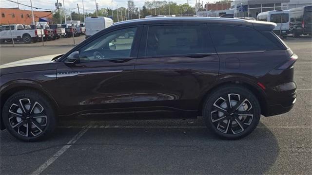 new 2025 Lincoln Nautilus car, priced at $58,498