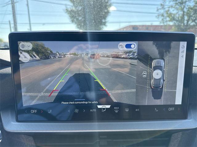 new 2025 Ford Explorer car, priced at $58,618