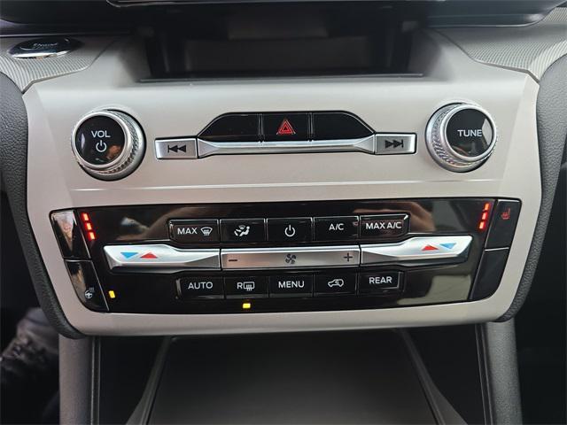 used 2023 Ford Explorer car, priced at $32,697