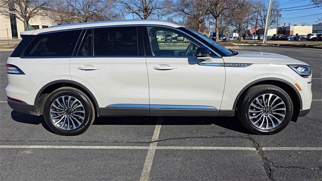 used 2024 Lincoln Aviator car, priced at $51,992