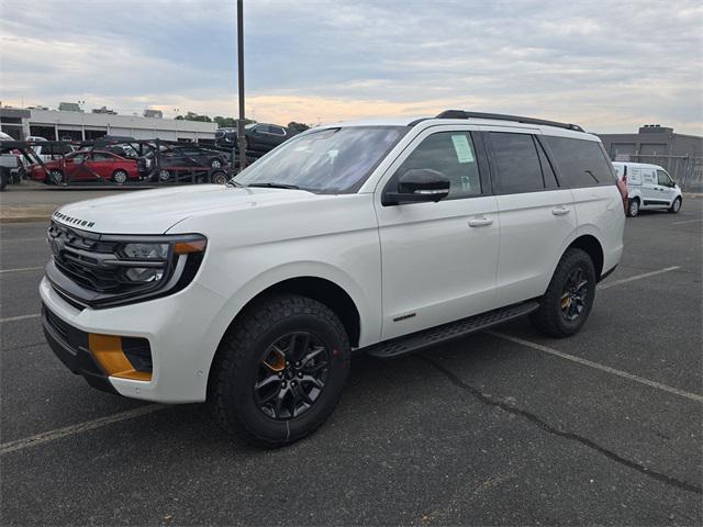 new 2025 Ford Expedition car, priced at $79,540