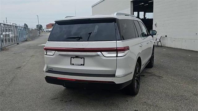 new 2024 Lincoln Navigator car, priced at $102,095