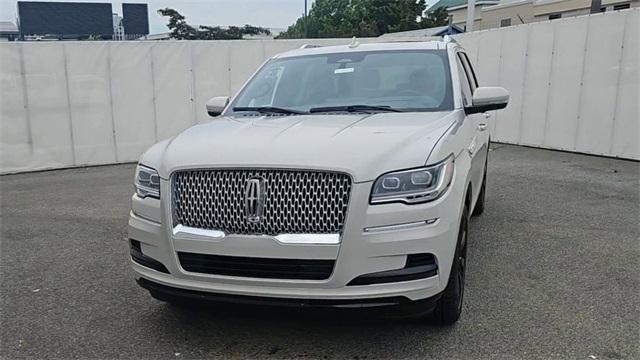 new 2024 Lincoln Navigator car, priced at $102,095