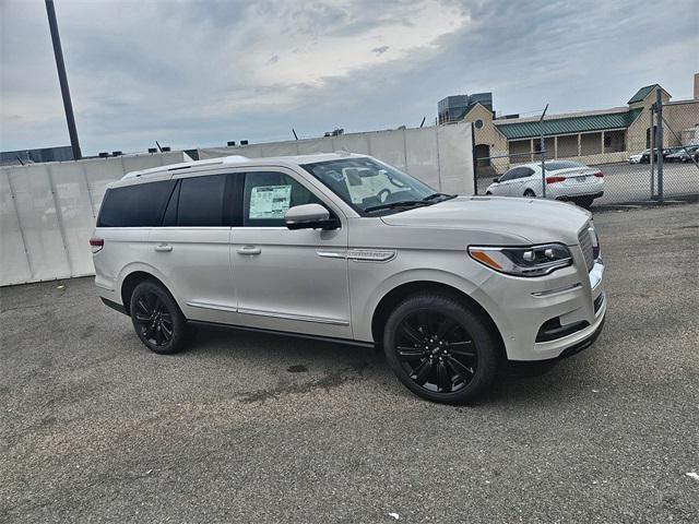 new 2024 Lincoln Navigator car, priced at $101,095