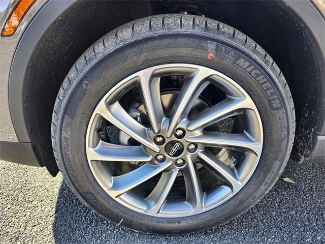 new 2025 Lincoln Corsair car, priced at $50,220
