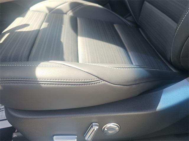 new 2024 Lincoln Nautilus car, priced at $55,095