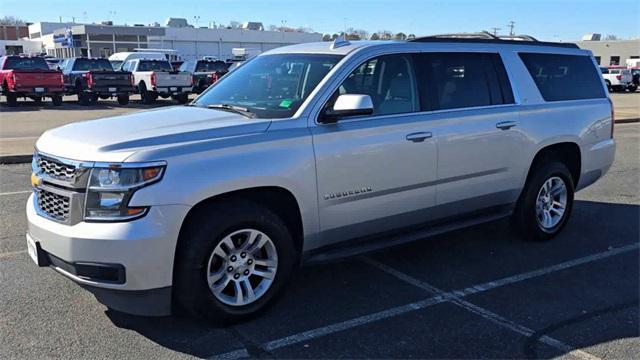 used 2017 Chevrolet Suburban car, priced at $19,888