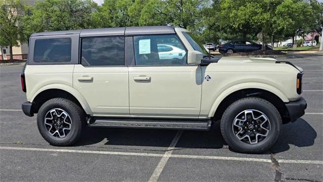 new 2025 Ford Bronco car, priced at $50,795