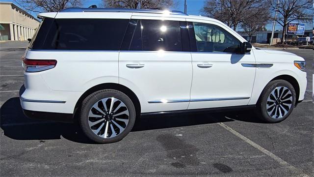 new 2024 Lincoln Navigator car, priced at $95,095