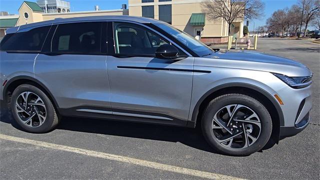 new 2025 Lincoln Nautilus car, priced at $61,520