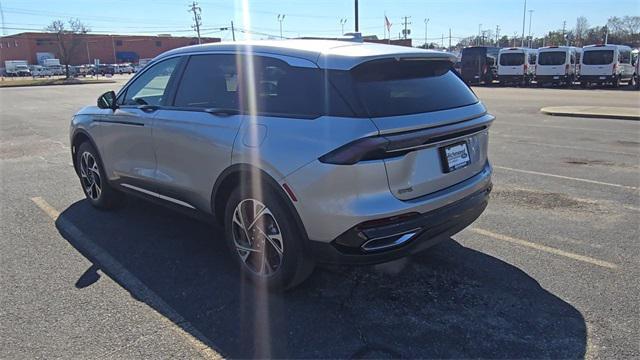 new 2025 Lincoln Nautilus car, priced at $61,520