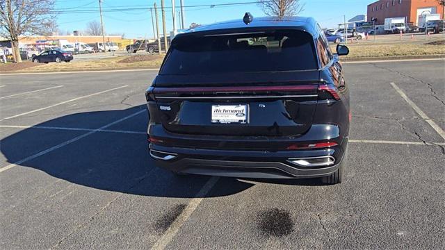 new 2025 Lincoln Nautilus car, priced at $52,095