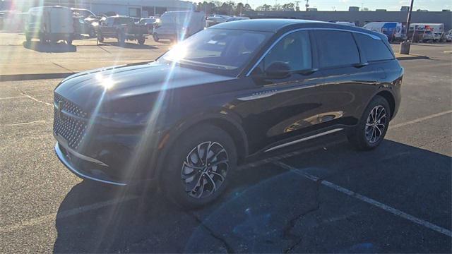 new 2025 Lincoln Nautilus car, priced at $52,095