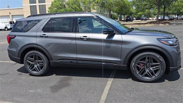 new 2025 Ford Explorer car, priced at $55,295