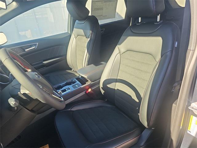 used 2024 Ford Edge car, priced at $42,318